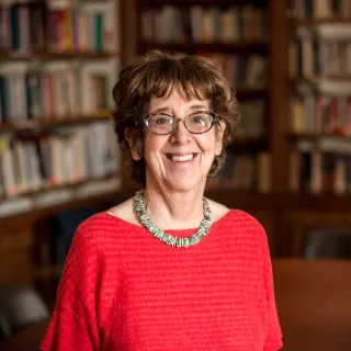 Linda Nicholson